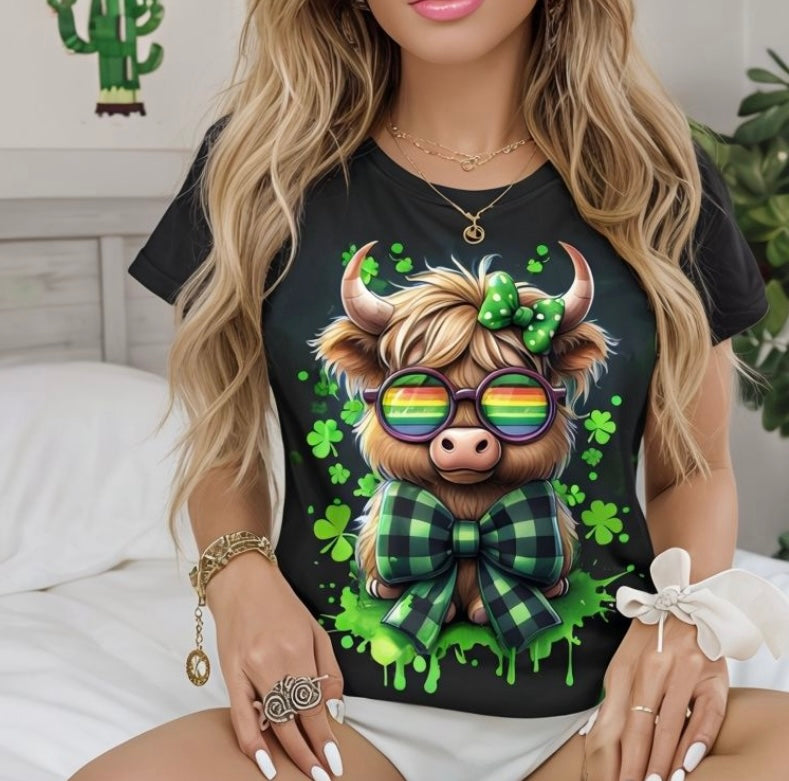 St Patrick's Day Highland Cow Tshirt