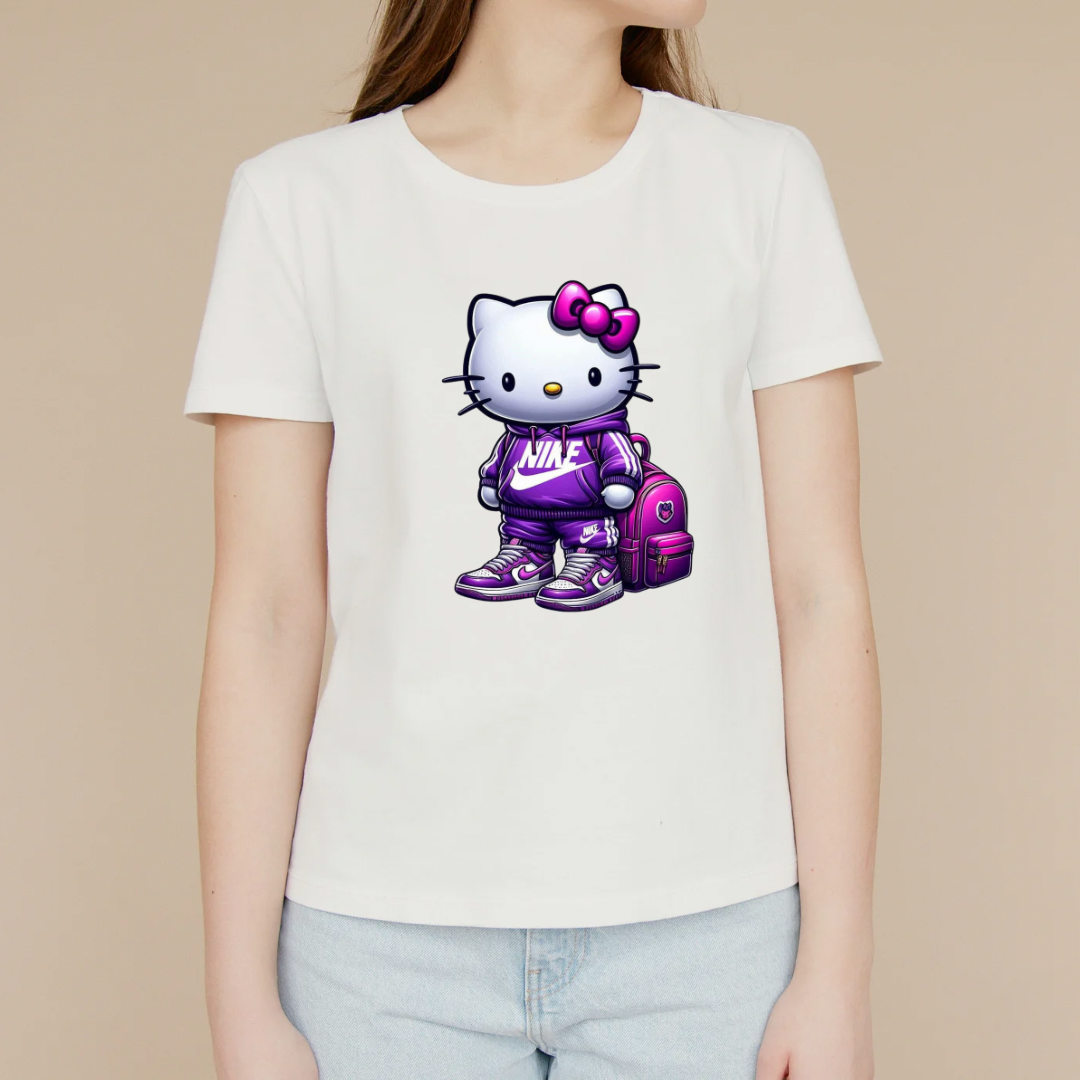 Kitty with backpack Tshirt